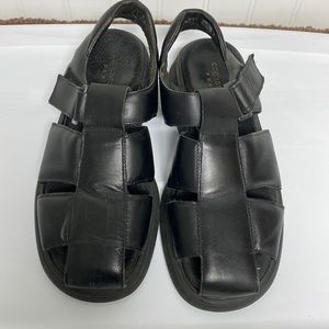 Covington men’s Black Sandals size 10